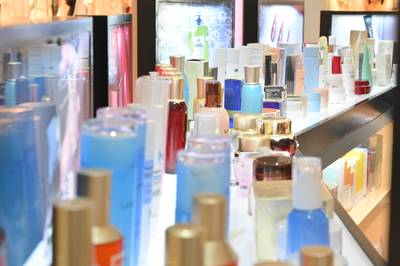 重庆美妆加盟有扶持吗 重庆化妆品加盟店10大品牌